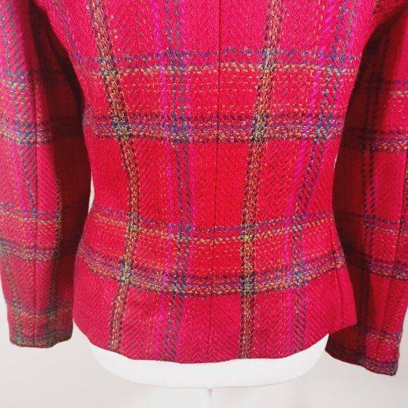 Linda Allard Ellen Tracy 8P Red Plaid Tweed Jacket Gold Buttons w/ Chain Classic - Picture 7 of 16